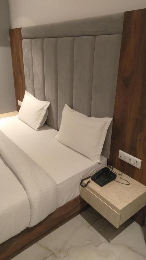 Hotel The Nilsa 新德里 外观 照片