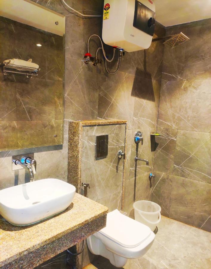 Hotel The Nilsa 新德里 外观 照片